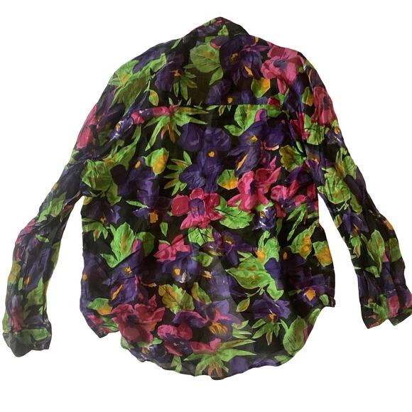 Baani's Sheer Floral Blouse - Picture 5 of 6